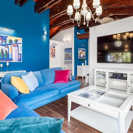 Case de vacanță Gorgeous In With Wifi *